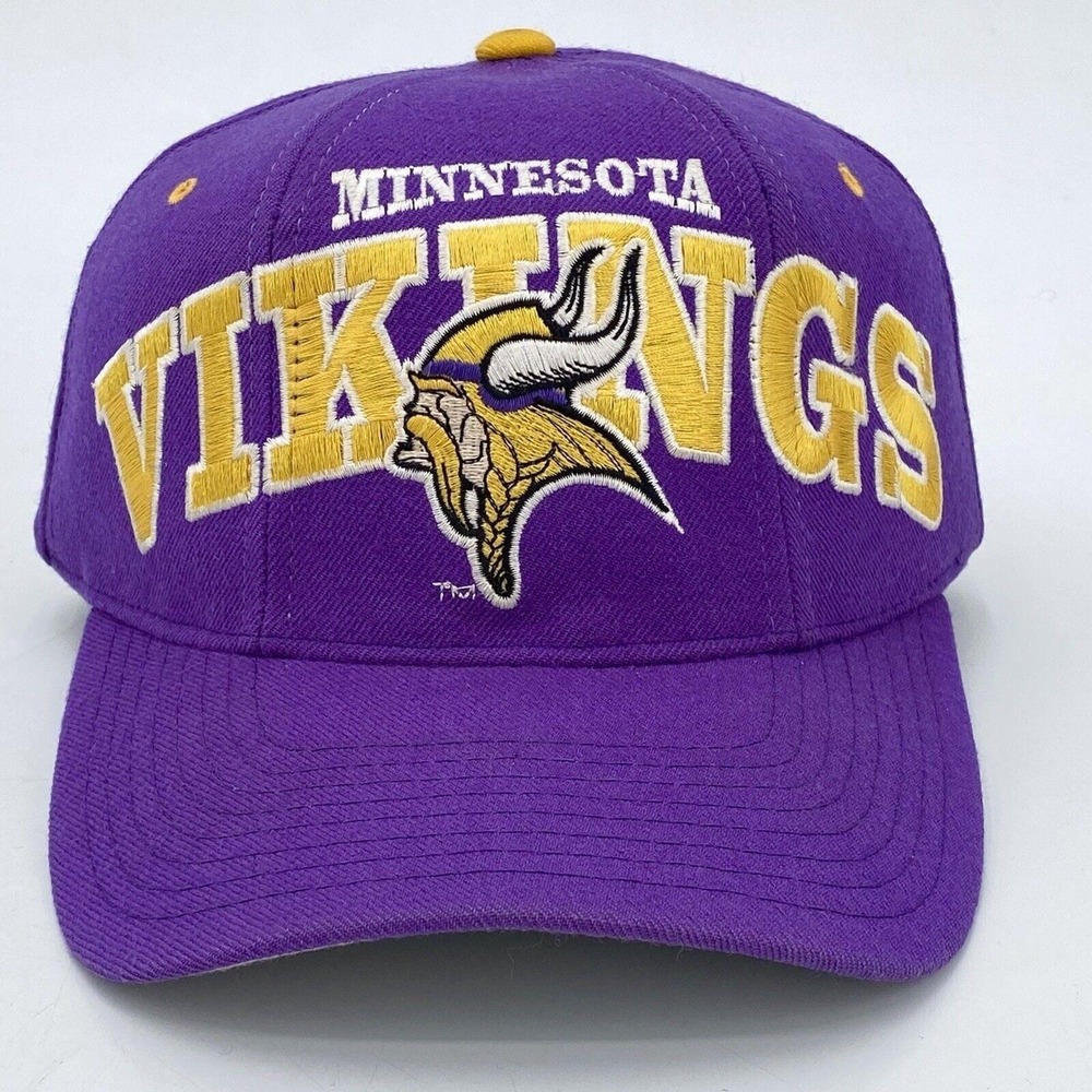 Vintage STARTER Minnesota Vikings NFL Pro Line Snapback Hat 100%‎ Wool